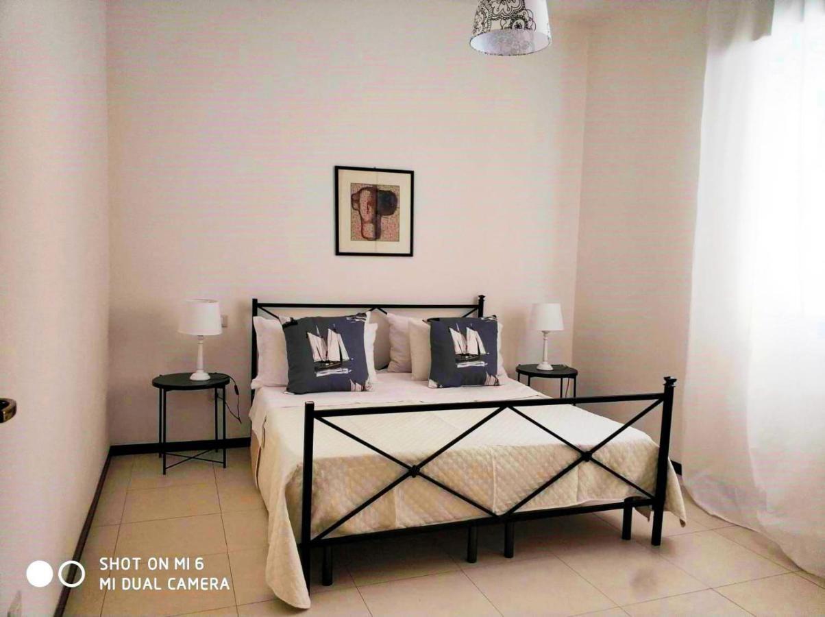 Trapani Egadistar Apartments ภายนอก รูปภาพ
